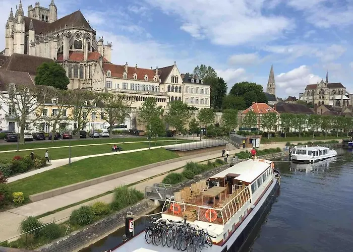 Bel Appart Au Centre-Ville Proche Gare Avec Wifi.